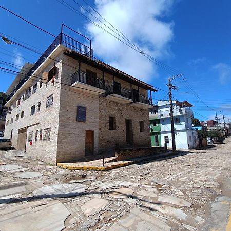 Suites Montanha Das Letras São Tomé das Letras Eksteriør billede