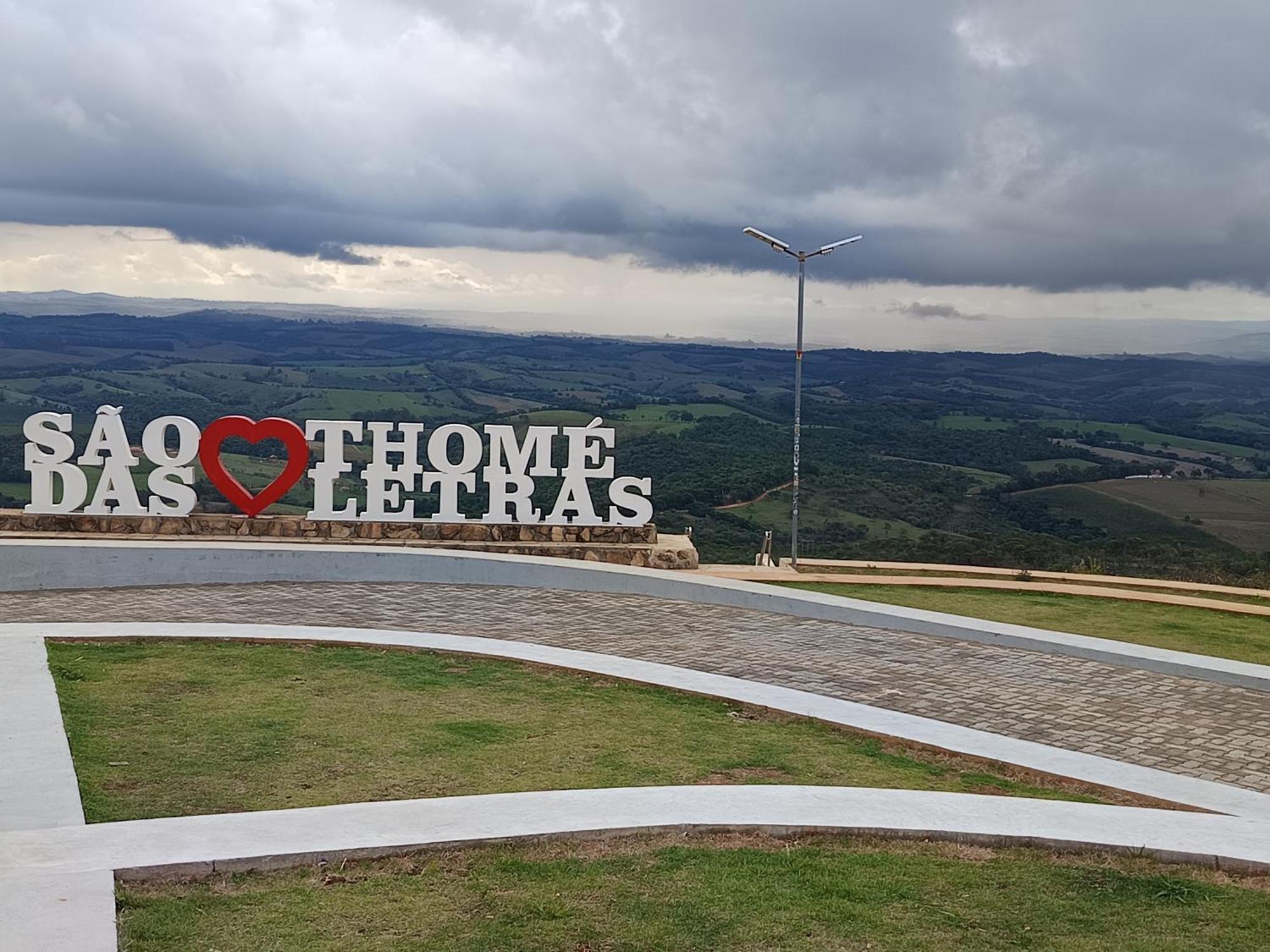 Suites Montanha Das Letras São Tomé das Letras Eksteriør billede